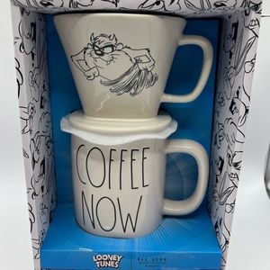 Rae Dunn/Looney Tunes Tasmanian Devil Pour Over Mug